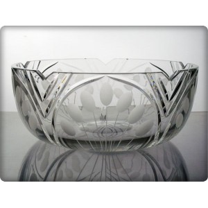 Crystal bowl 25.5cm. Nostalgy Collection.