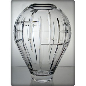 Crystal Vase 25cm. Venus decoration.