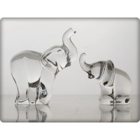 Elephant family in crystal. Size : 8cm and 5cm.