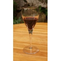 Replacement red wine glass. Sophia.