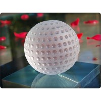 Golf ball in crystal. Size : 6.5cm.